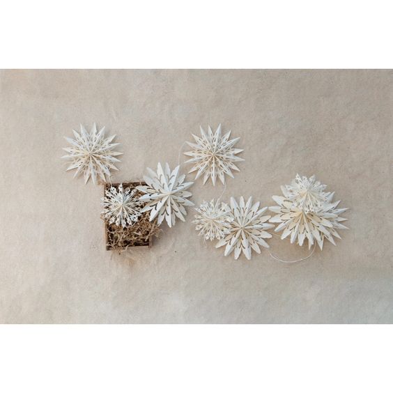 White Paper Snowflake Garland